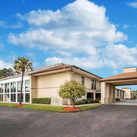 Quality Inn & Suites Ridgeland Esterno foto