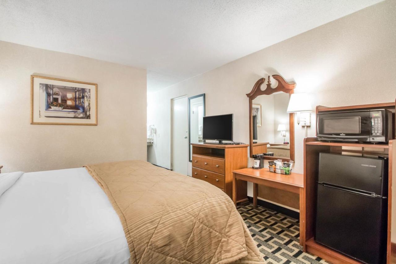 Quality Inn & Suites Ridgeland Esterno foto