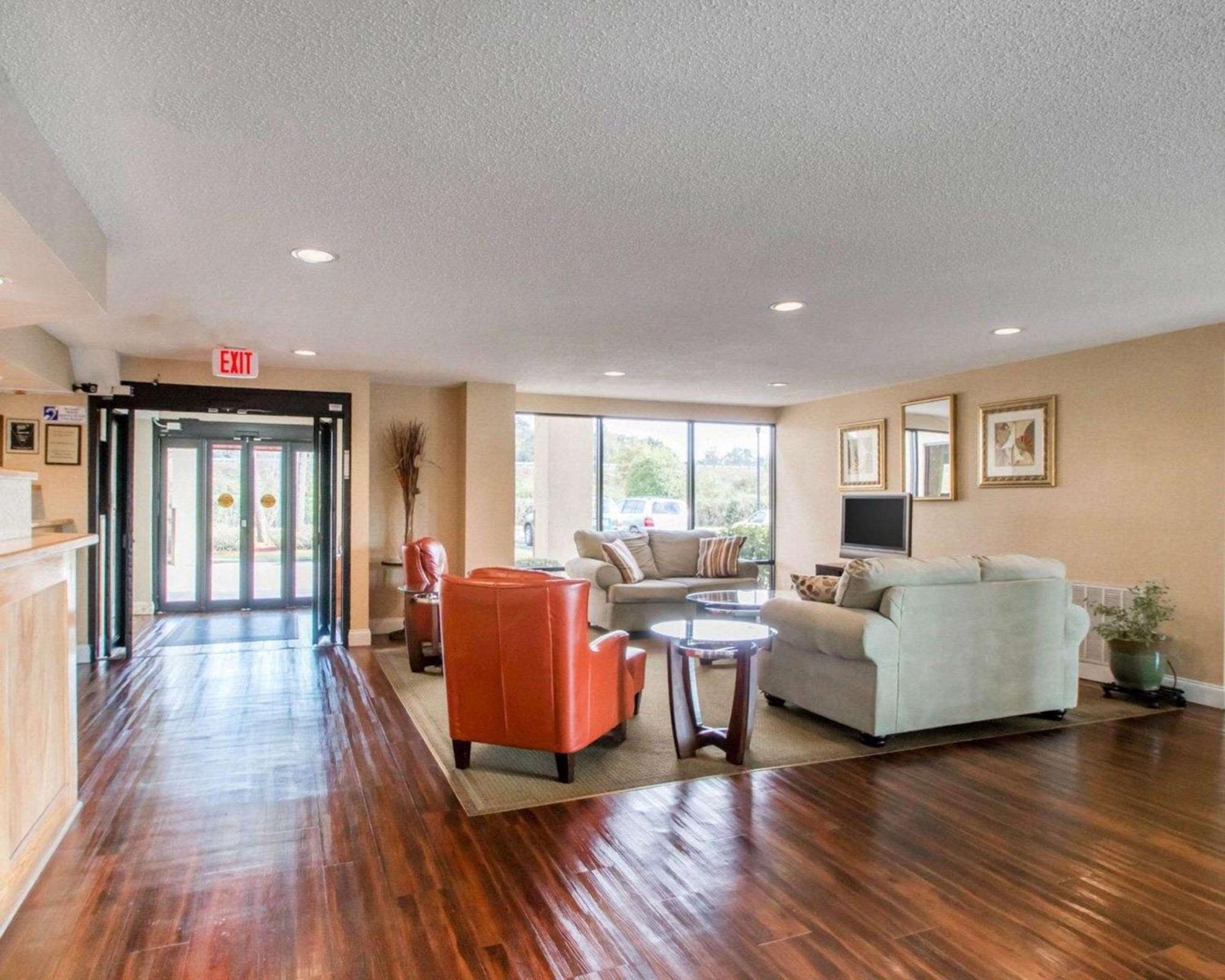Quality Inn & Suites Ridgeland Esterno foto