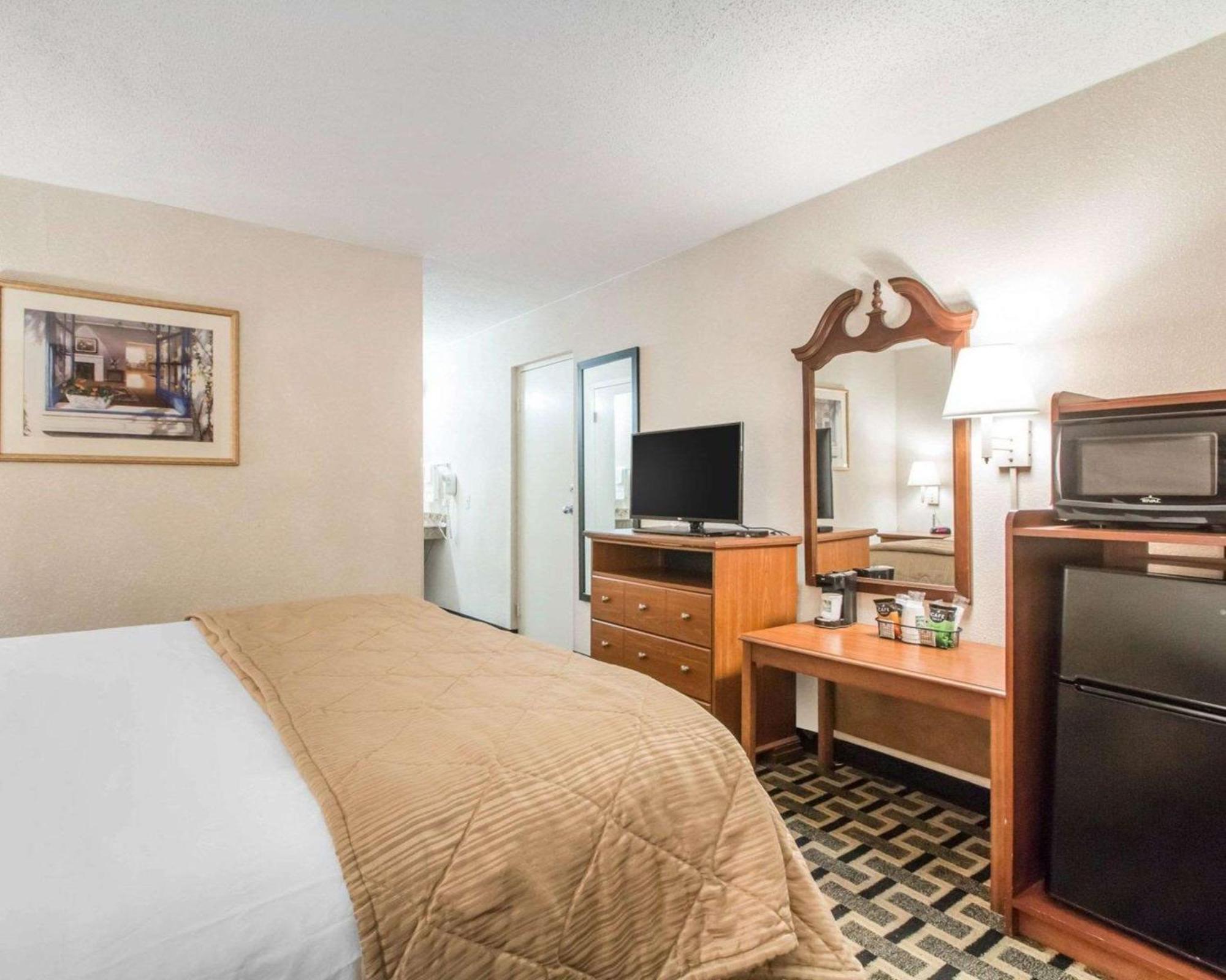 Quality Inn & Suites Ridgeland Esterno foto