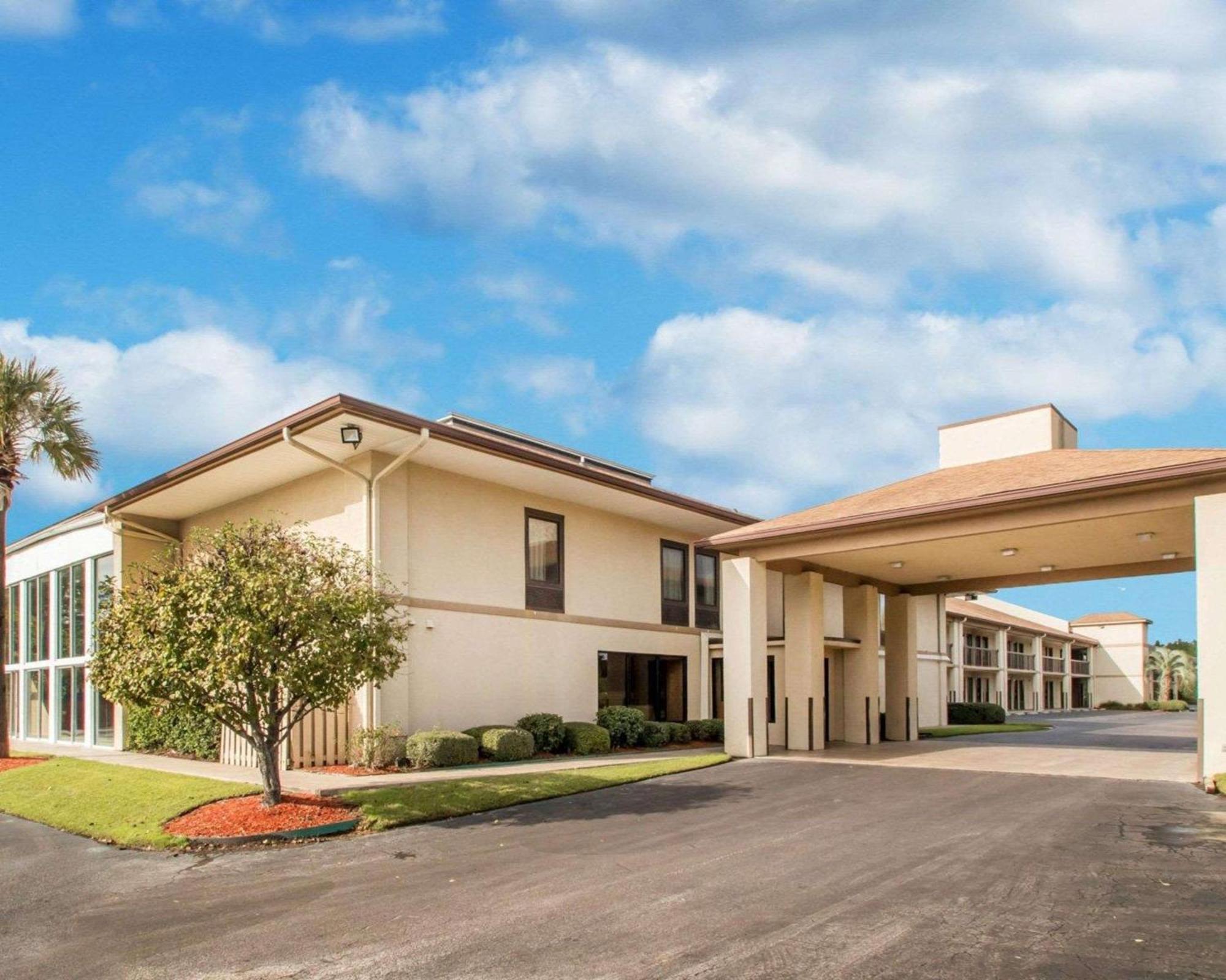 Quality Inn & Suites Ridgeland Esterno foto